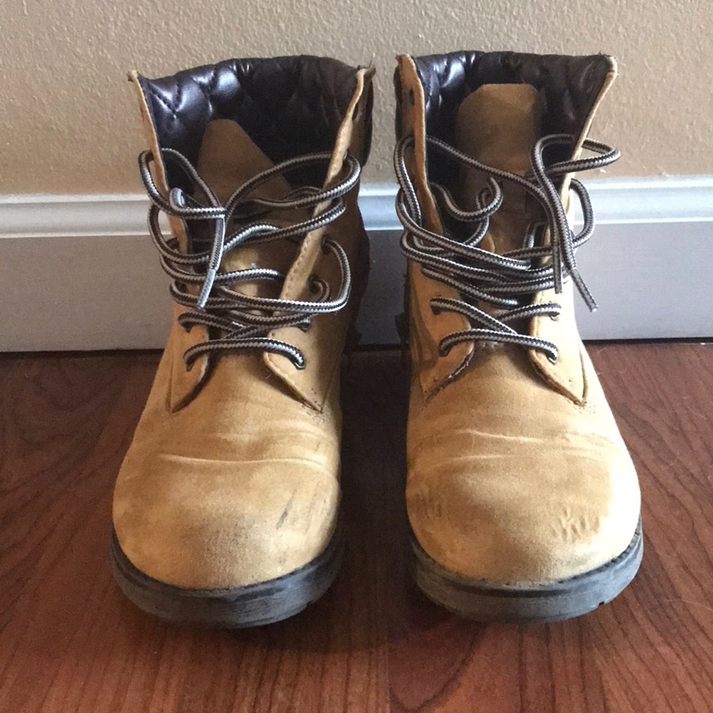 Tan “company/work” boots